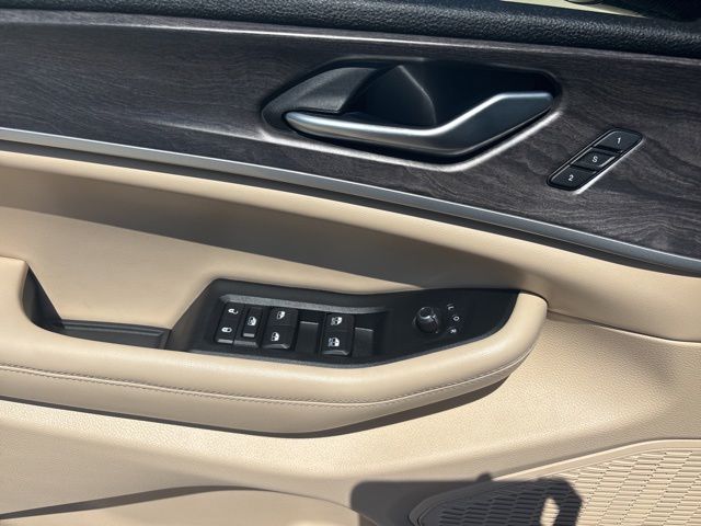 Used 2023 Jeep Grand Cherokee SUV
