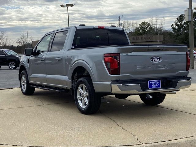 New 2026 Silver Ford XLT image 4