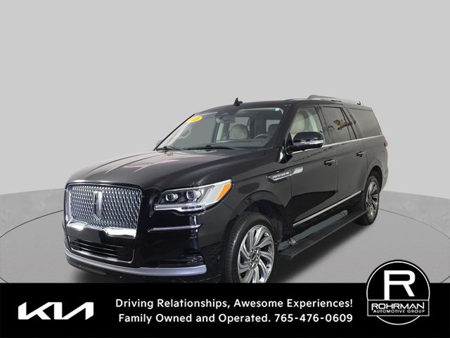 Black Metallic 2023 Lincoln Navigator SUV / Crossover Four-Wheel Drive Automatic