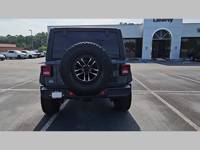 2025 Jeep Wrangler 4-Door Willys 4x4