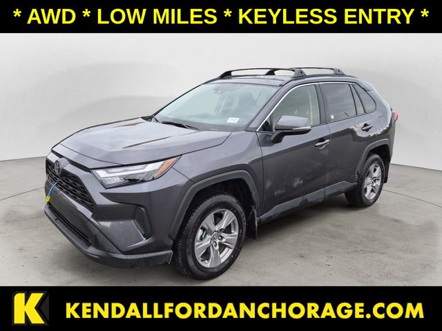 2025 Toyota RAV4 Hybrid XLE AWD
