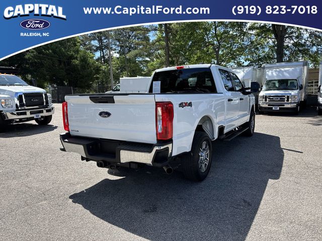 Used 2025 Oxford White Ford XLT image 8