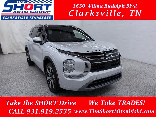 White Diamond/Black Roof 2025 Mitsubishi Outlander SUV / Crossover Front-Wheel Drive Continuously Variable Transmission