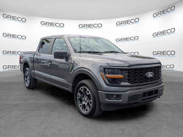 Carbonized Gray Metallic 2025 Ford F-150 Pickup Truck Four-Wheel Drive Automatic