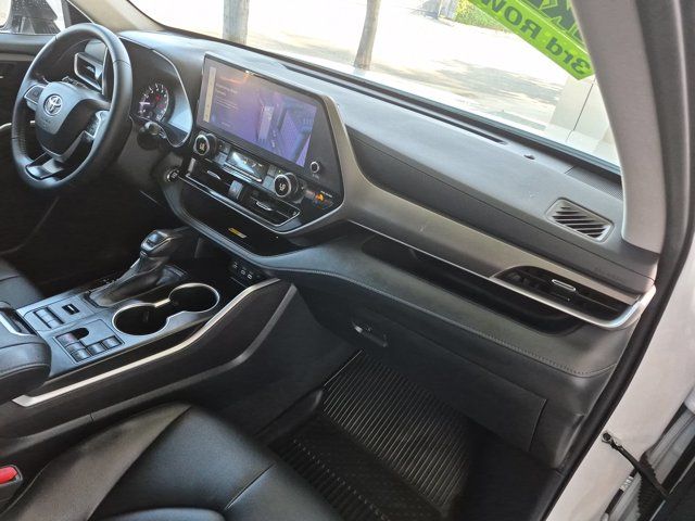 Used 2023 Toyota Highlander SUV
