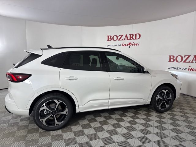 2025 Star White Metallic Tri-Coat Ford Escape ST-Line Elite AWD SUV