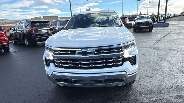 2025 Chevrolet Silverado 1500 LTZ 8