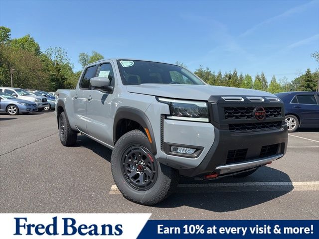 Boulder Gray Pearl 2026 Nissan Frontier PRO-4X Crew Cab LB 4WD Pickup Truck Four-Wheel Drive 9-Speed Automatic Overdrive
