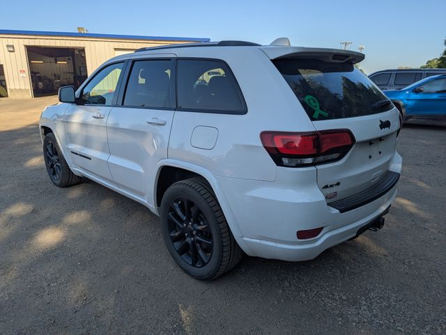 2019 Bright White Clearcoat Jeep Grand Cherokee Altitude 4X4 SUV