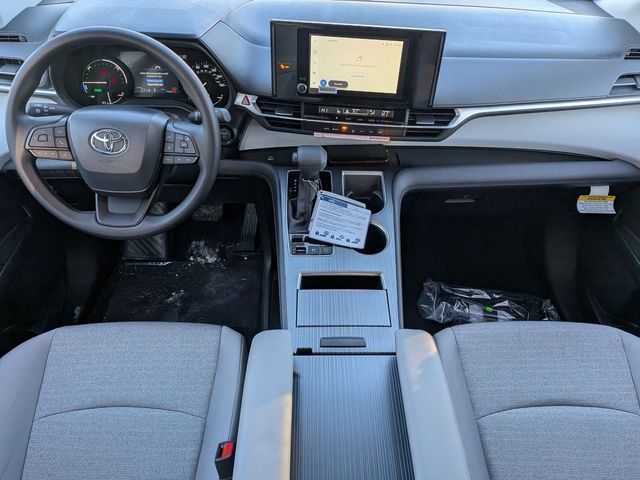 2026 Toyota Sienna LE - Photo 28