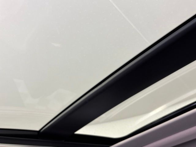 Used 2025 Nissan Kicks SUV