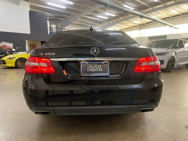 2011 Mercedes-Benz E 350 thumbnail 7
