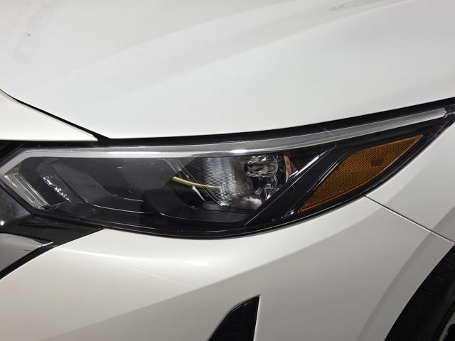 2024 Nissan Sentra SV photo 8