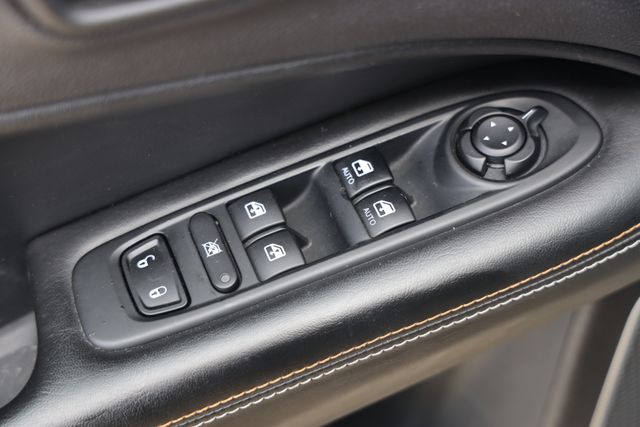 2018 Jeep Compass Latitude White at River Oaks CDJR