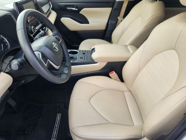 2024 Toyota Highlander XLE Beige at Monument Chevrolet
