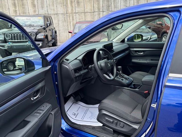 used 2025 Honda CR-V car, priced at $34,291