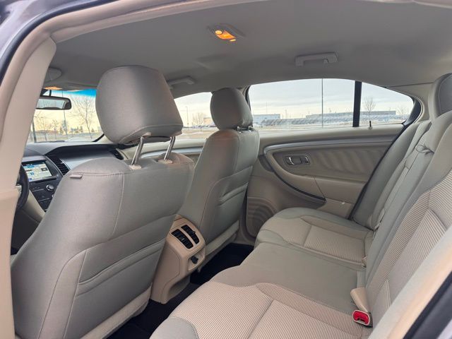 2018 Ford Taurus SEL