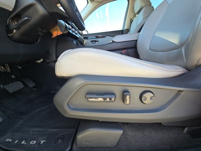 2024 Honda Pilot Touring:B01890A