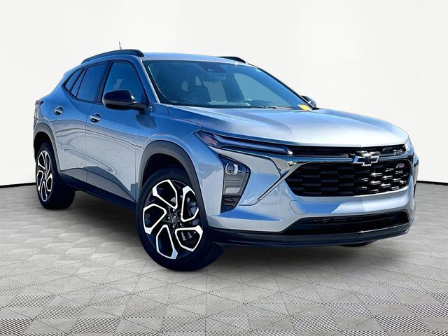 Sterling Gray Metallic 2025 Chevrolet Trax SUV / Crossover Front-Wheel Drive 6-Speed Automatic
