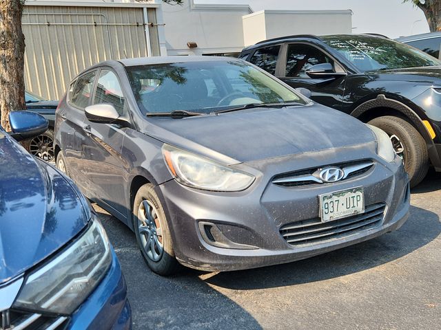 Cyclone Gray 2012 Hyundai Accent Hatchback Front-Wheel Drive 6-Speed Automatic Overdrive
