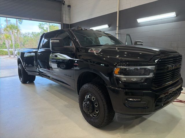 2024 RAM 3500 Laramie Crew Cab LB DRW 4WD
