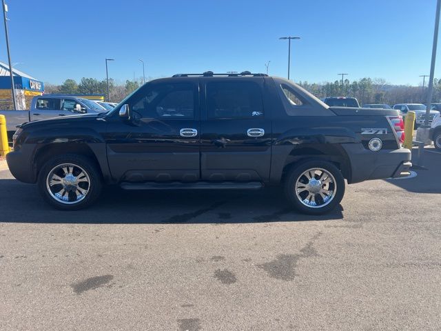 2003 Chevrolet Avalanche 1500 Base 4