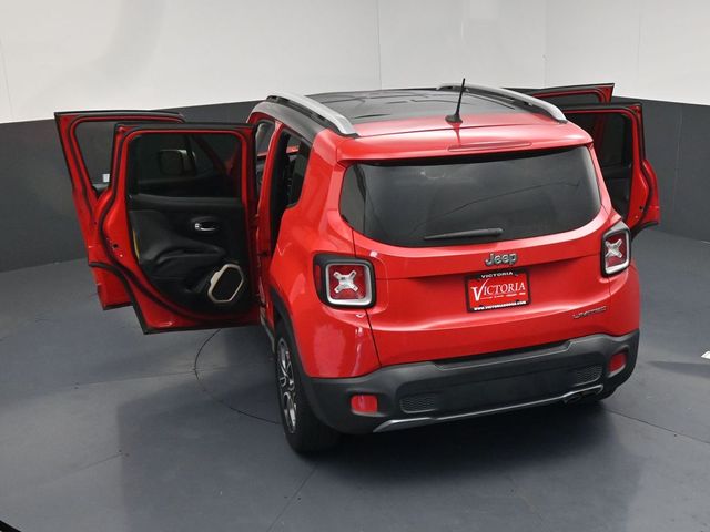 2015 Jeep Renegade Limited Red at Shottenkirk Kia Fort Bend