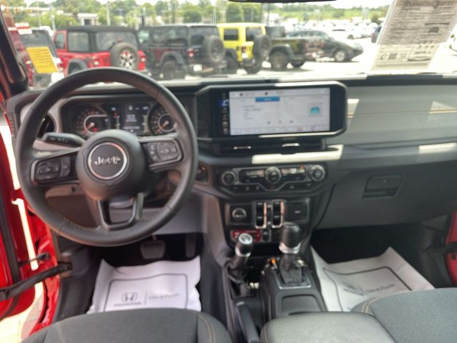 Used 2024 Jeep Gladiator Truck