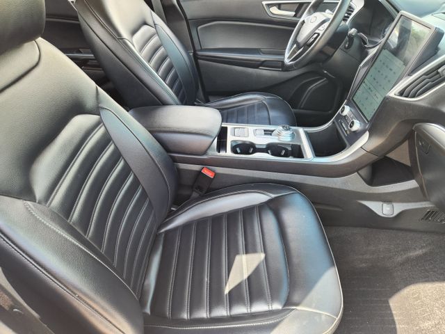 2022 Star White Metallic Tri-Coat Ford Edge SEL AWD SUV