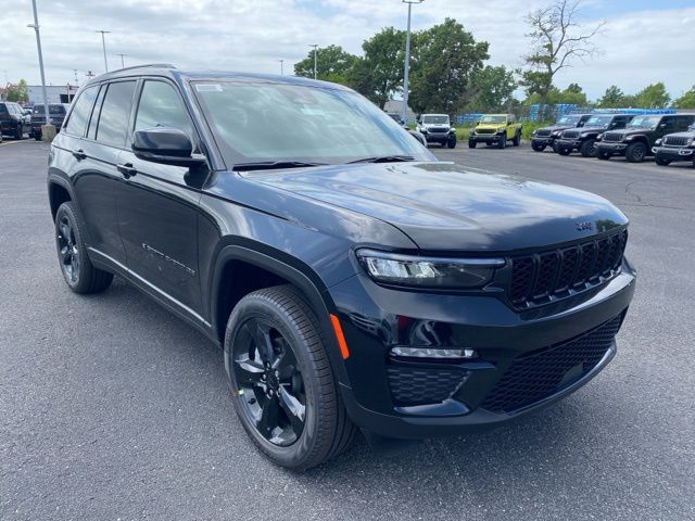 2024 Jeep Grand Cherokee Limited 3