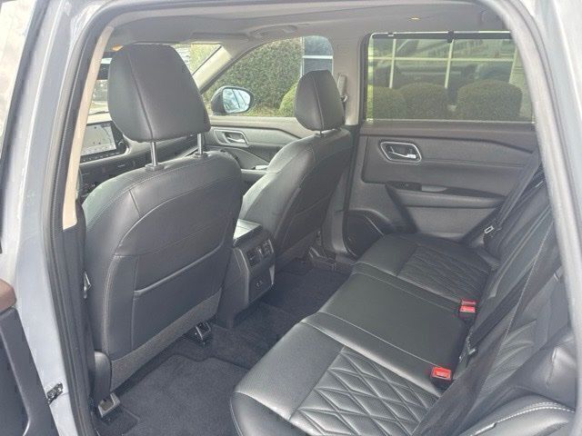 Used 2023 Nissan Rogue SUV