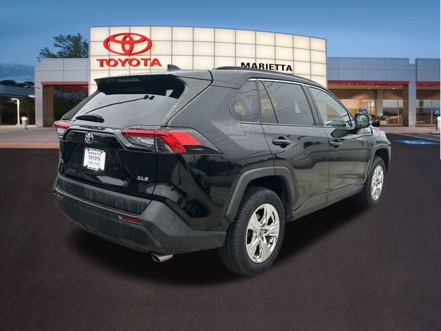 2021 Toyota RAV4 XLE 29