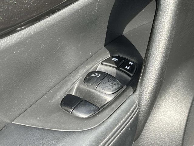 used 2019 Nissan Rogue car, priced at $13,981