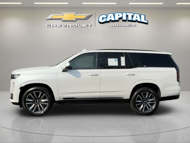 Used 2022 White Cadillac Sport image 2
