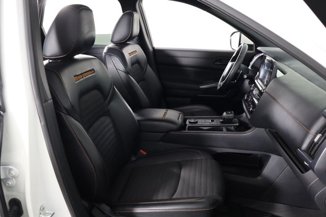 NissanPathfinder19