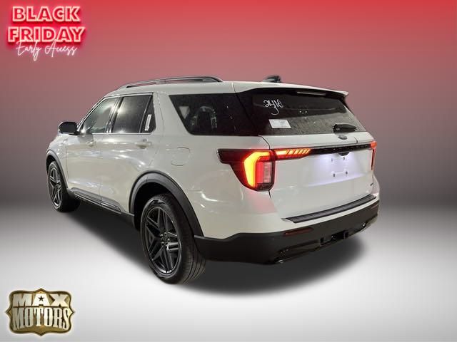 2025 Ford Explorer ST-Line 8