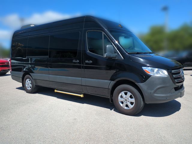Jet Black 2024 Mercedes-Benz Sprinter 2500 170 High Roof Passenger Van RWD Van Rear-Wheel Drive 9-Speed Automatic