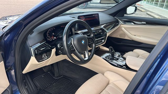 2021 BMW 5 Series 530i xDrive 14