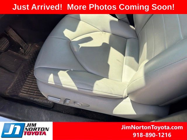 Used 2020 Toyota Highlander SUV