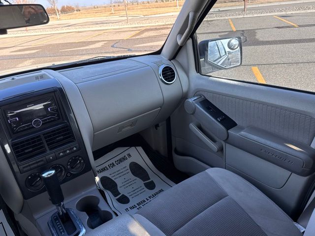 2007 Ford Explorer Sport Trac XLT