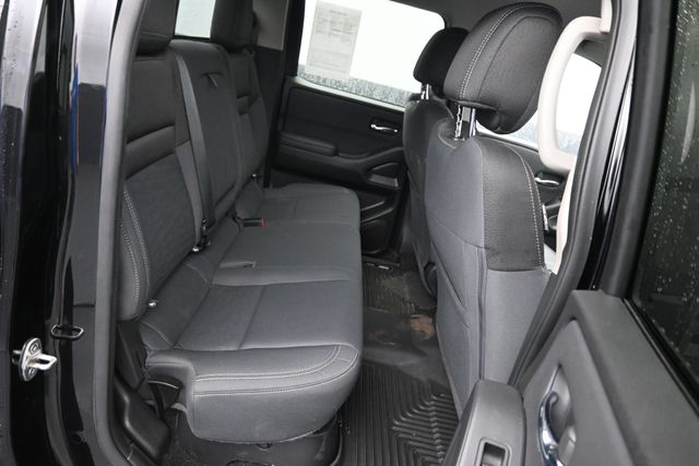 2022 Super Black Nissan Frontier SV 4X4 Truck