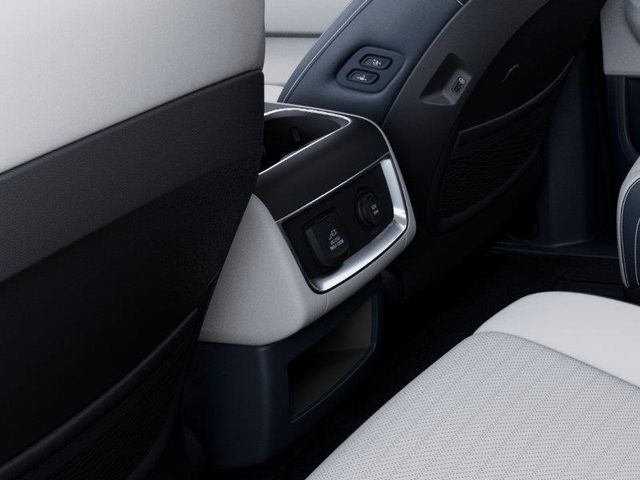 New 2026 Kia Carnival MPV Van