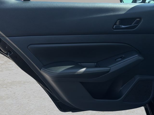 2025 Nissan Altima SV - Photo 16