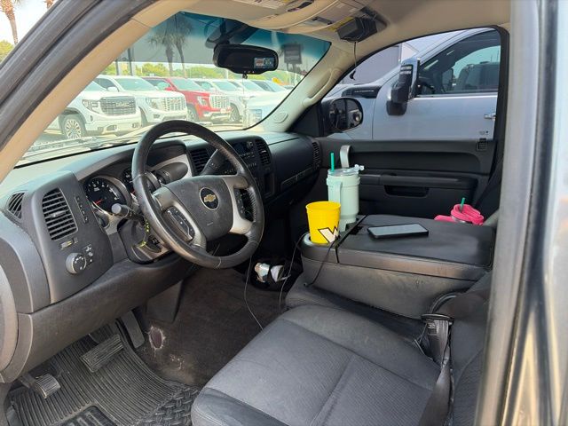 2011 Steel Green Metallic Chevrolet Silverado 1500 LT RWD Truck