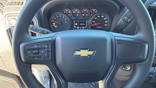 2025 Chevrolet Silverado 1500 Custom 30