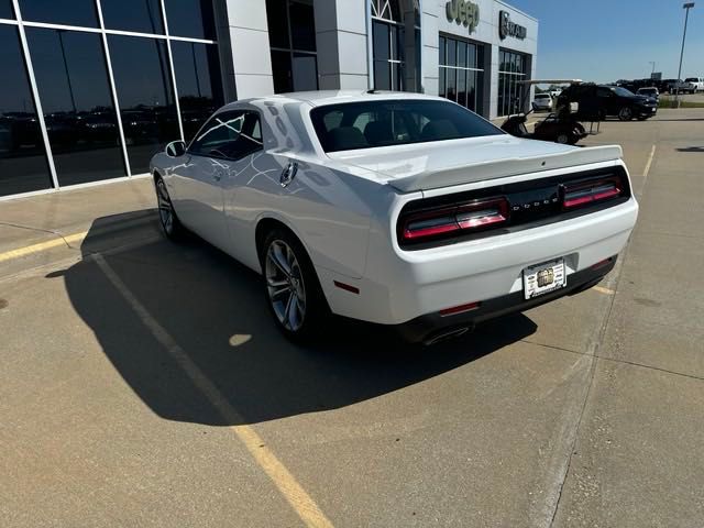 2022 Dodge Challenger R/T 10