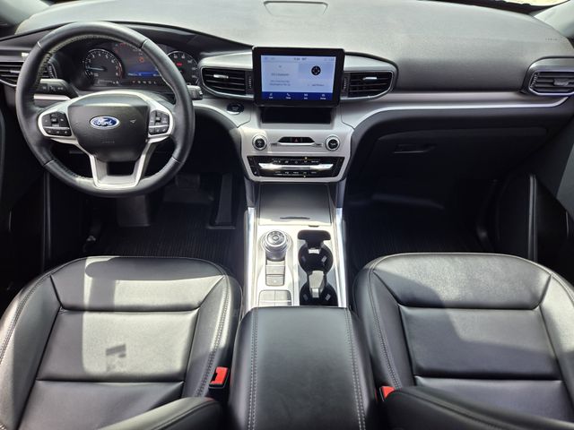 2023 Agate Black Metallic Ford Explorer XLT RWD SUV