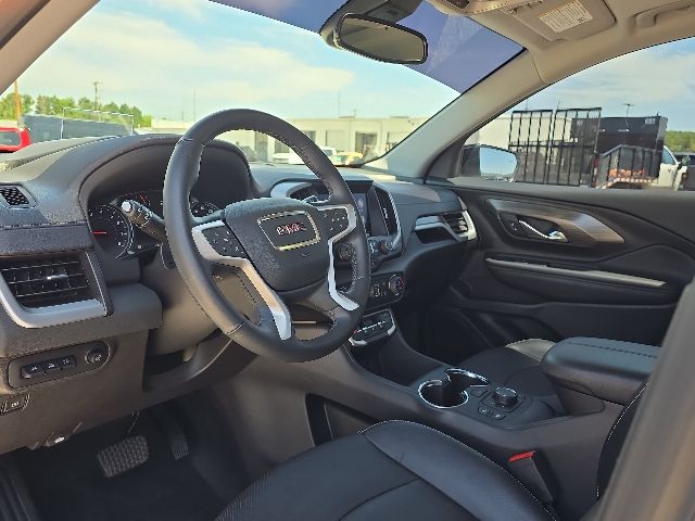 2024 GMC Terrain SLT:L44130A