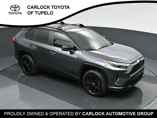 2022 Toyota RAV4 Hybrid XSE 31