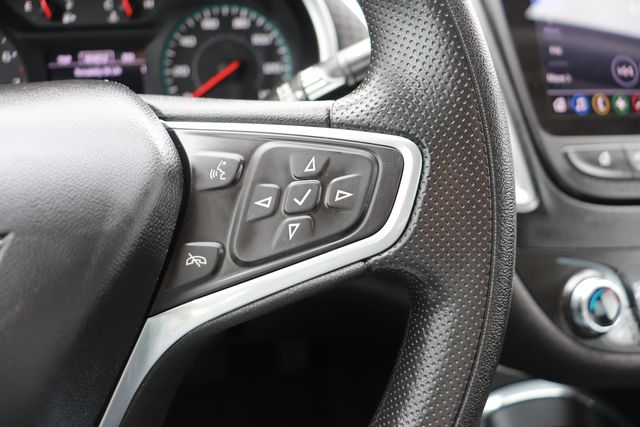 2023 Chevrolet Malibu LT photo